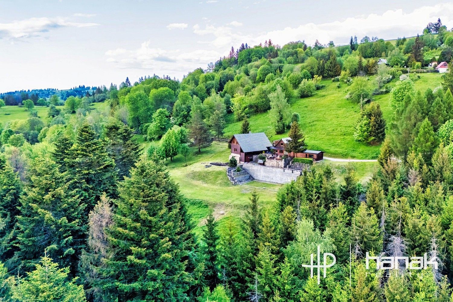 Ubytovací zařízení, Bílá, okres Frýdek-Místek, Moravskoslezský kraj, 517 m² - 2