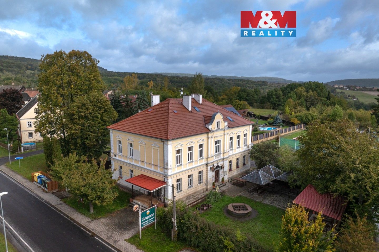 Ubytovací zařízení, Habřina, Úštěk, 750 m²