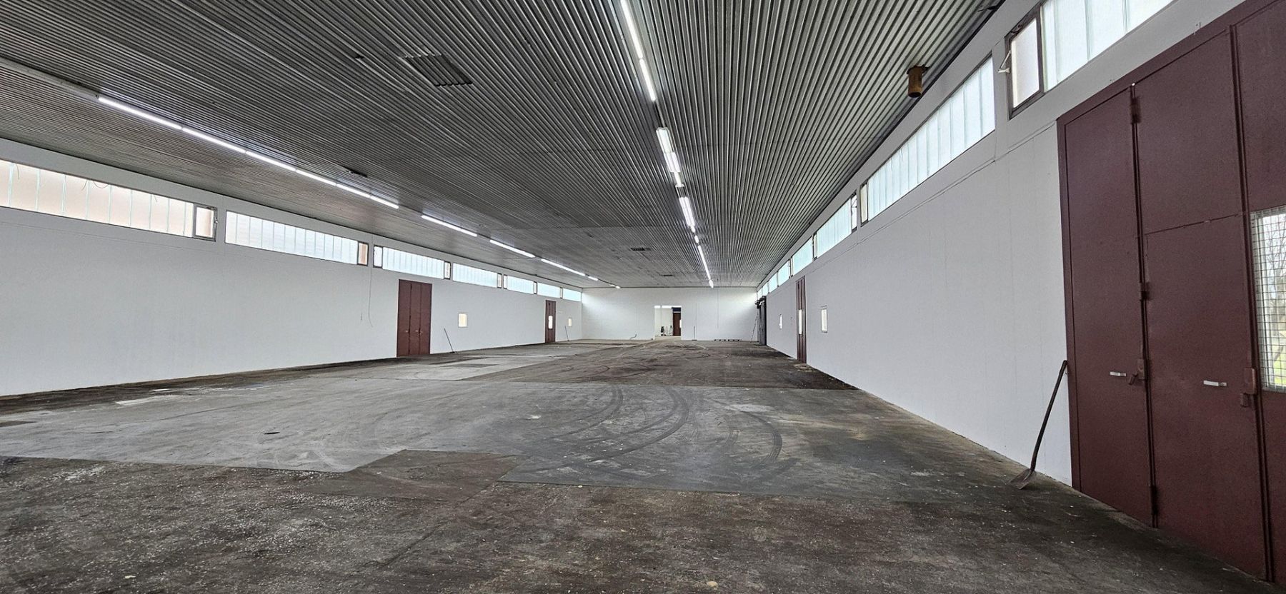 Pronájem obchodní prostory - , Bádensko-Württembersko, 435 m² - 5