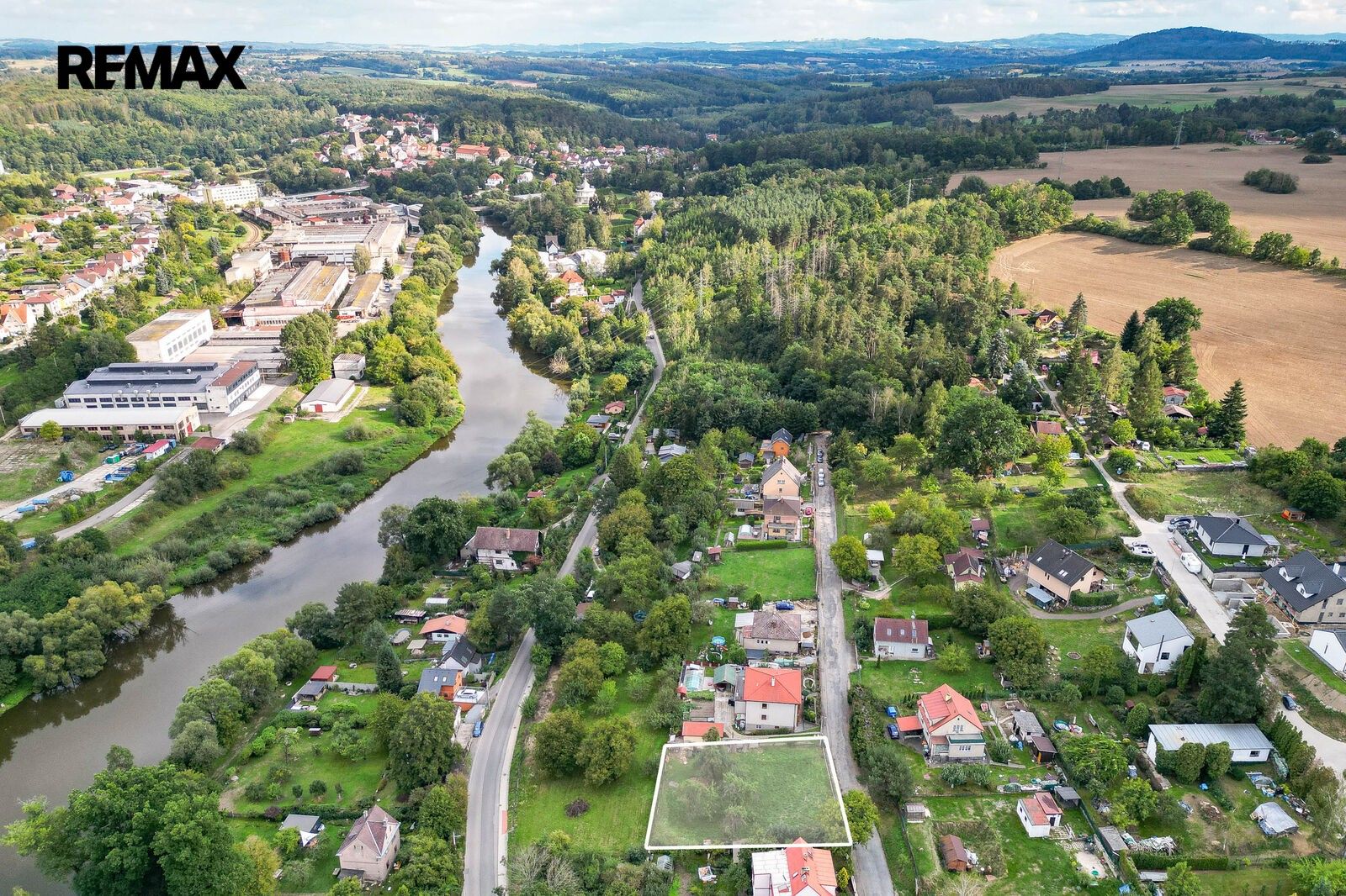 Pozemek pro bydlení · 813 m² · Týnec nad Sázavou - 4