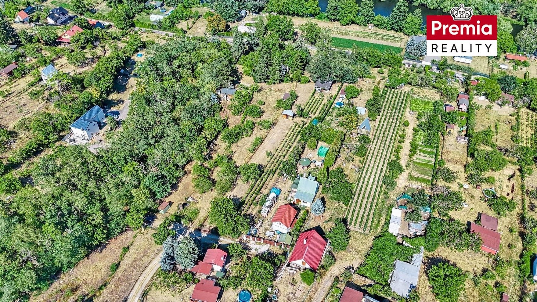 Zahrada, 903 m²