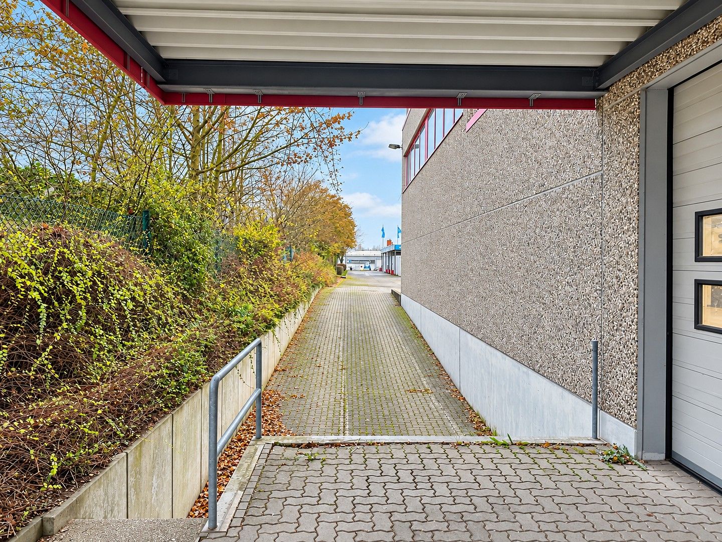 Obchodní prostory · 1 701 m² · Senefelderstraße 6c Braunschweig Stöckheim Niedersachsen 38124 - 4