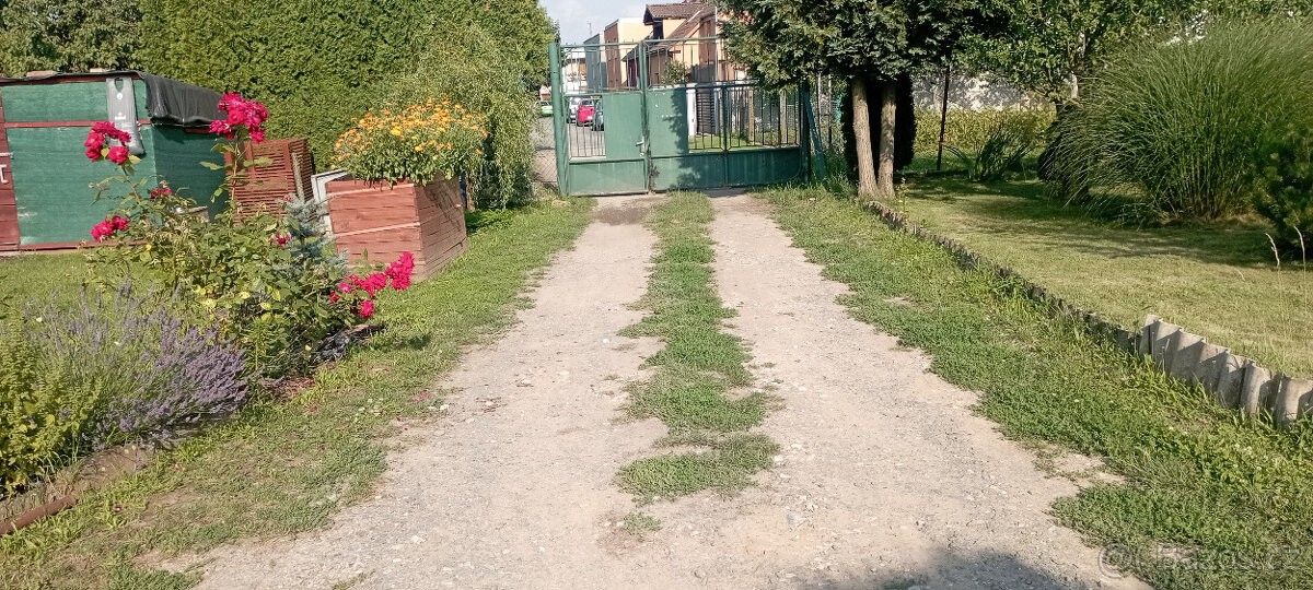 Zahrada · Uničov, 783 91 - 3