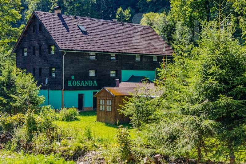 Chalupy, Branná, 513 m² - 1