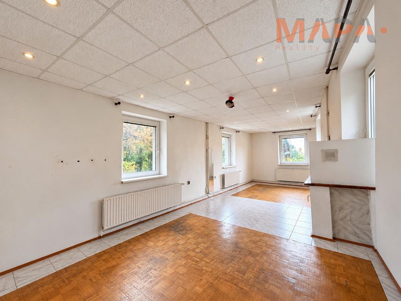 Prodej rodinný dům - Jirkov - Červený Hrádek, okres Chomutov, 306 m² - 5