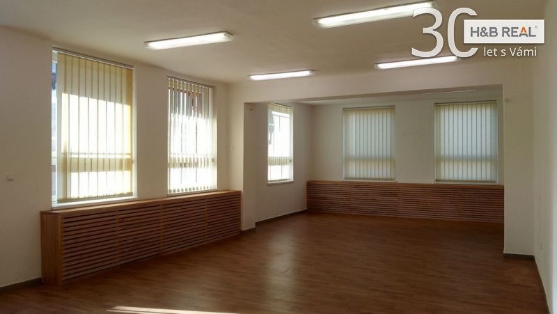 Obchodní prostory, Hranice, 195 m² - 1