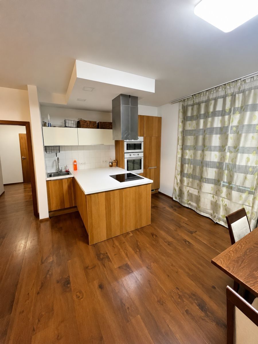 2+kk, Pod Kavalírkou, Praha, 64 m² - 1