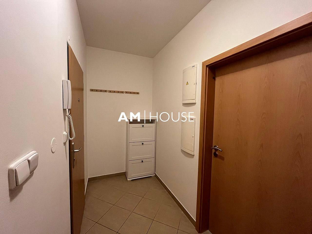 Byt 1+kk · 52 m² · Praha - Letňany, okres Praha 18, Hlavní město Praha - 4