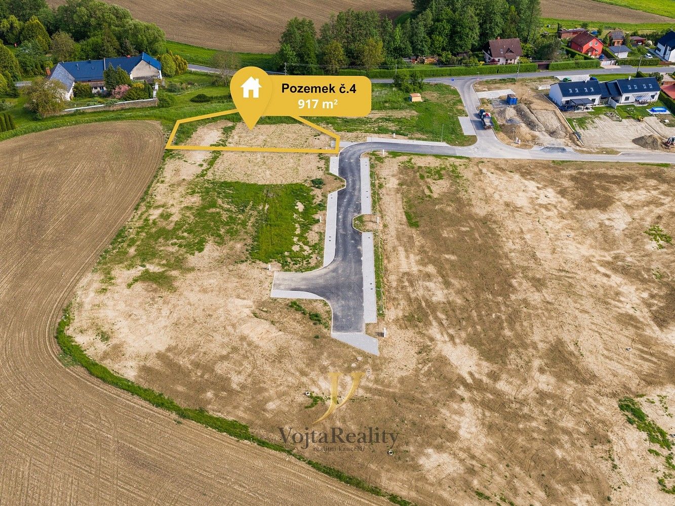 Prodej pozemek pro bydlení - Komárov, okres Olomouc, Olomoucký kraj - 2