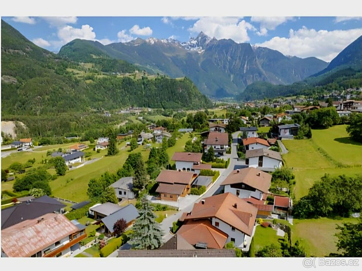 Prodej rodinný dům - 987 66, Zahraničí