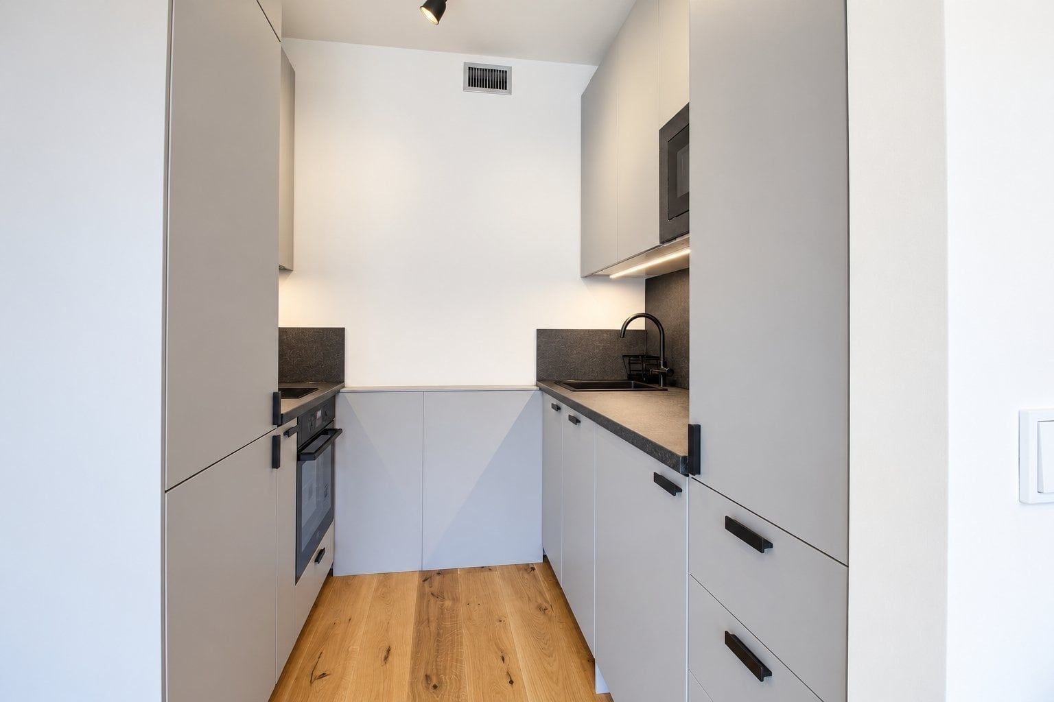 1+kk, U Komína, Praha - Radlice, 36 m² - 2
