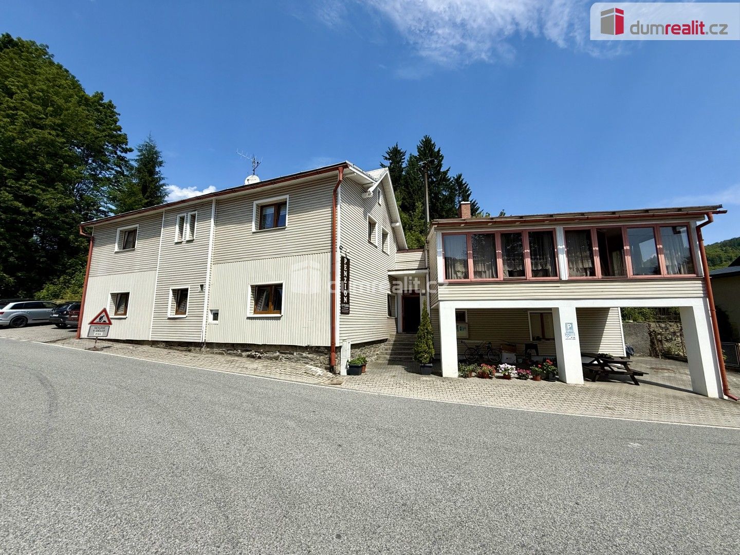 Ubytovací zařízení, Blansko, Jablonec nad Jizerou, 600 m²