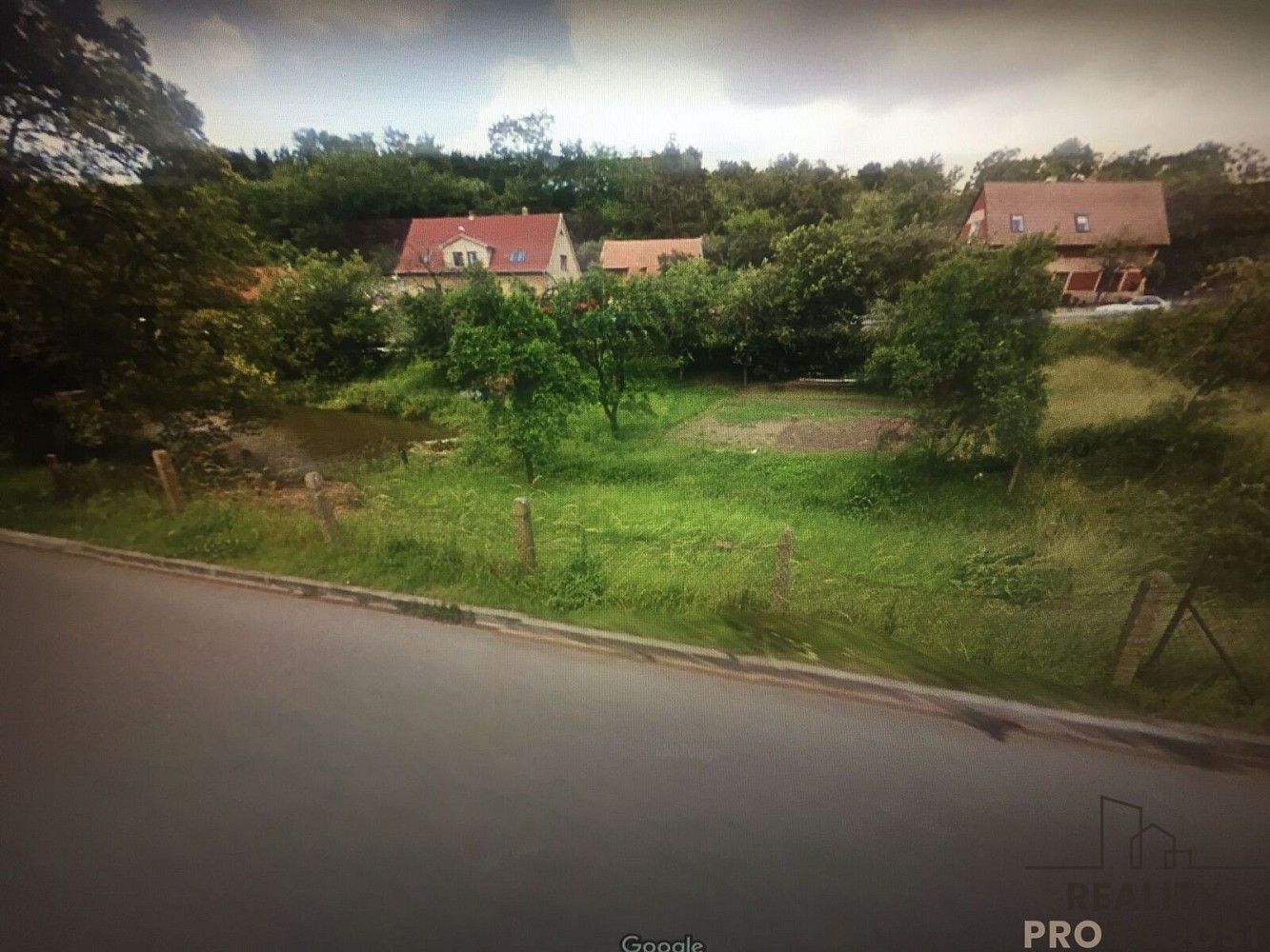 Pozemek pro bydlení, 807 m²