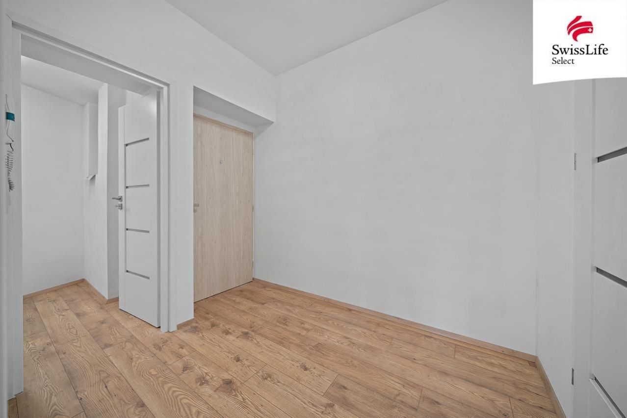 Byt 2+1 · 57 m² · Polská, Trutnov - 4