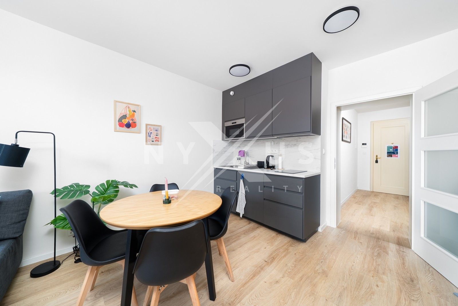 Prodej byt 2+kk - Chlumova, Praha, 48 m²