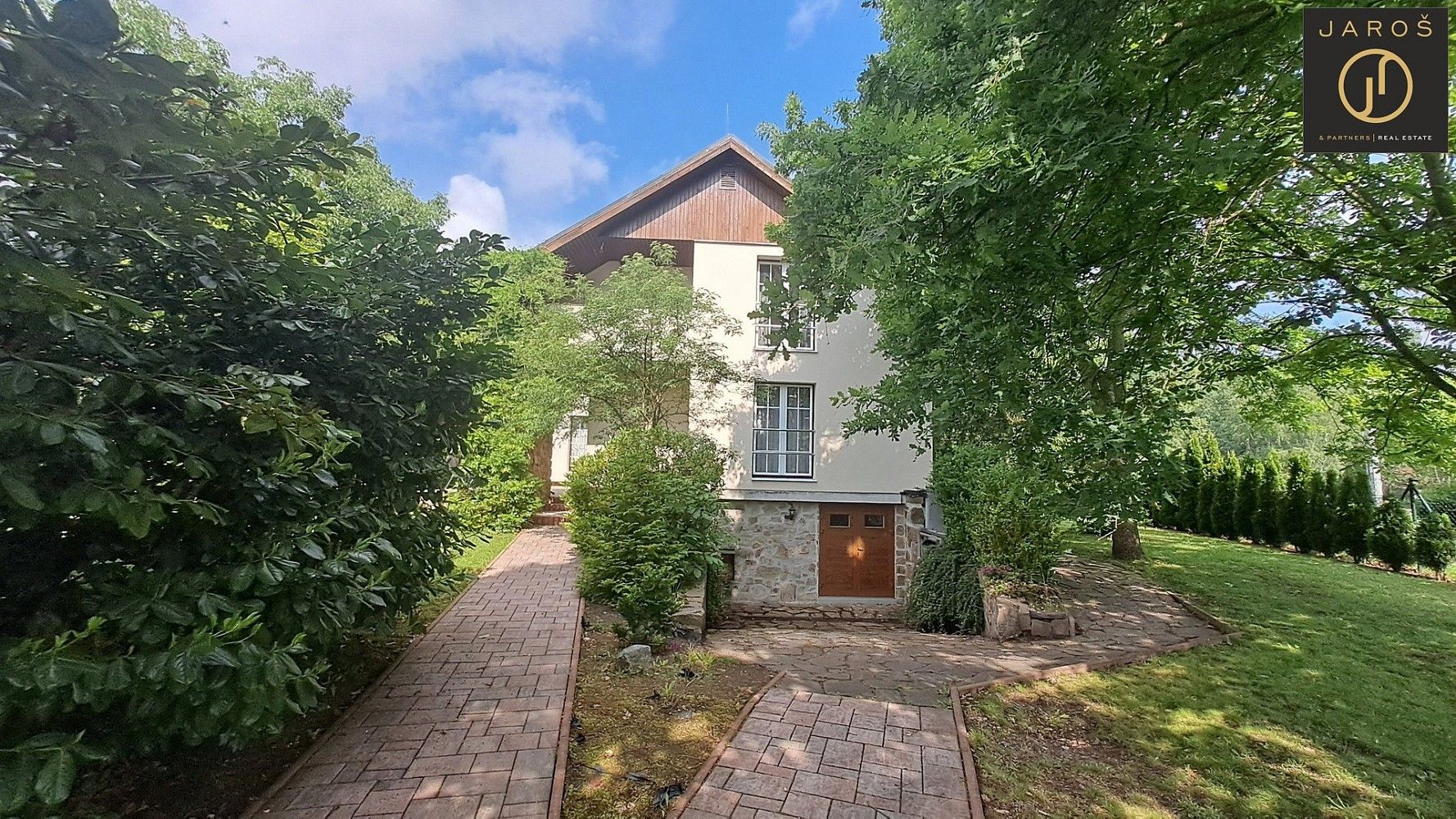 Rodinné domy, Karlovy Vary - Tašovice, Karlovarský kraj, 350 m² - 1