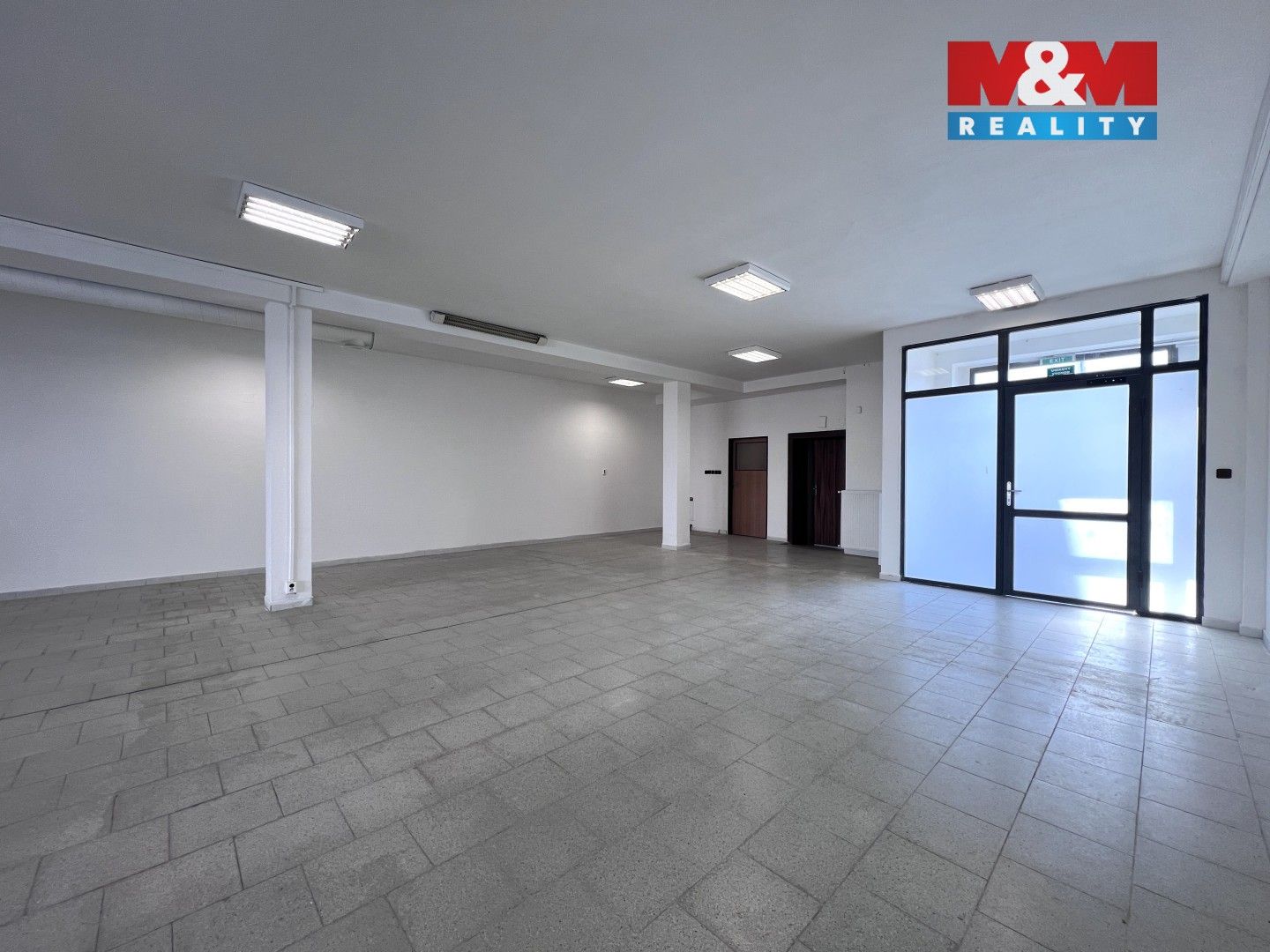Obchodní prostory, Prostějov, 210 m² - 2