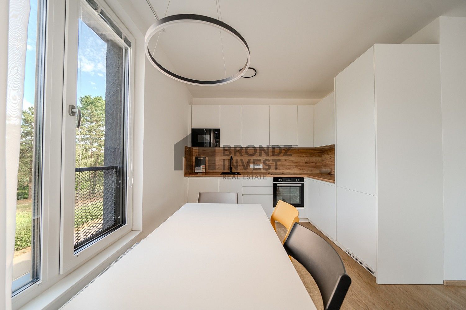 Byt 2+kk · 59 m² · Praha, okres Praha 9, Hlavní město Praha - 4