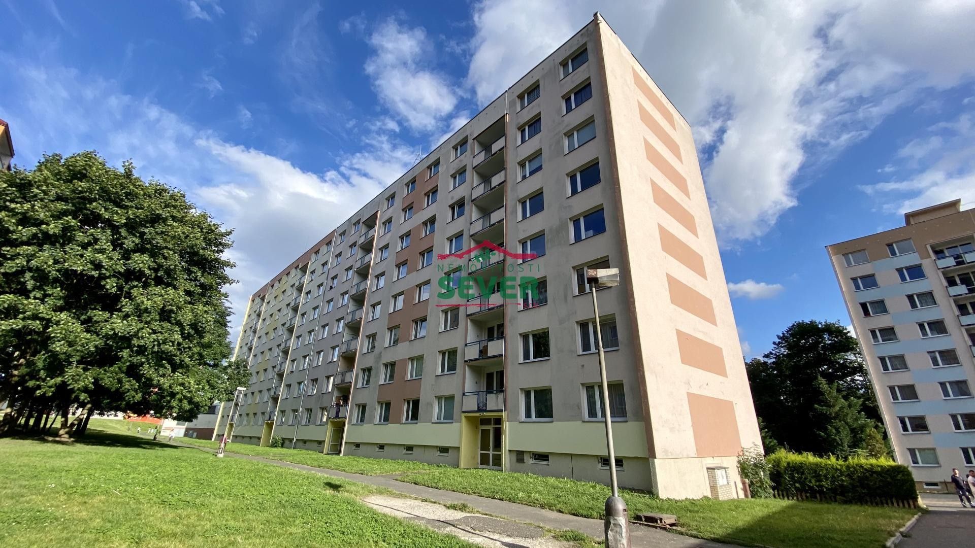 2+1, Karla Čapka, Krupka, 63 m² - 1