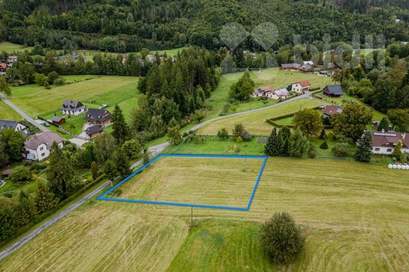 Pozemky pro bydlení, Dolní Lomná