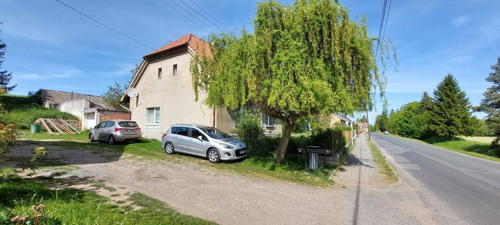 Prodej rodinný dům - Řisuty, 90 m²