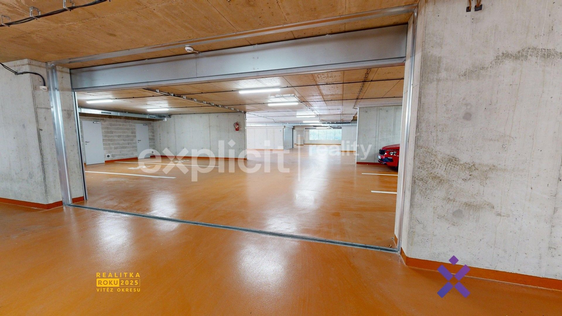 Garáže, Nad Stráněmi, Zlín, 18 m² - 2