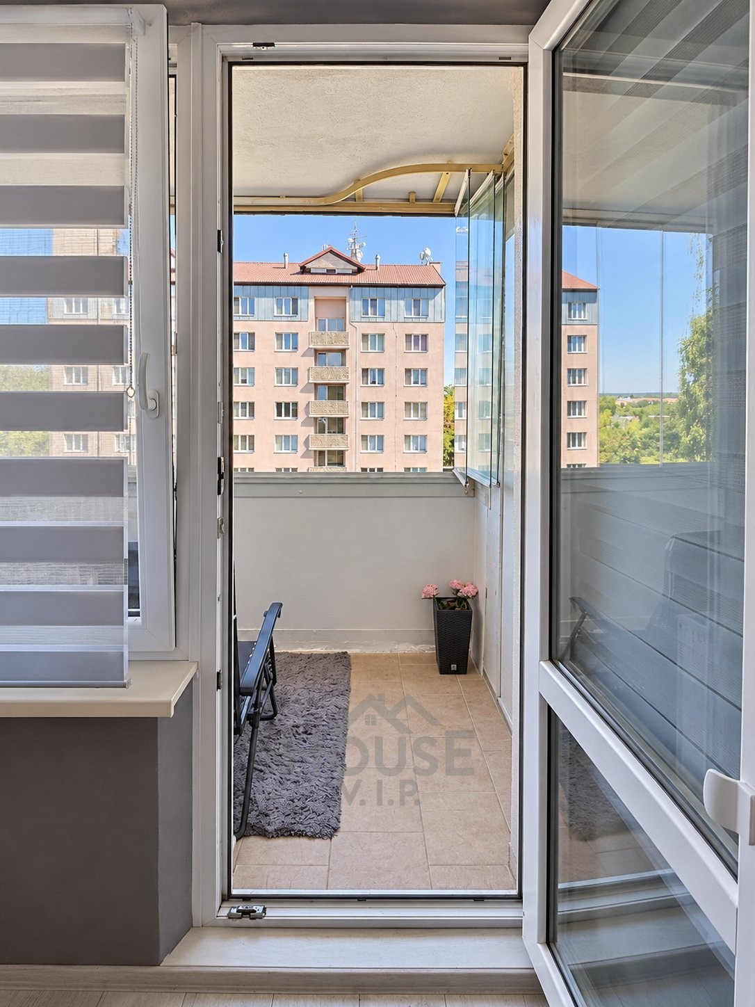 Byt 3+1 · 60 m² · Armádní, Milovice Mladá - 4