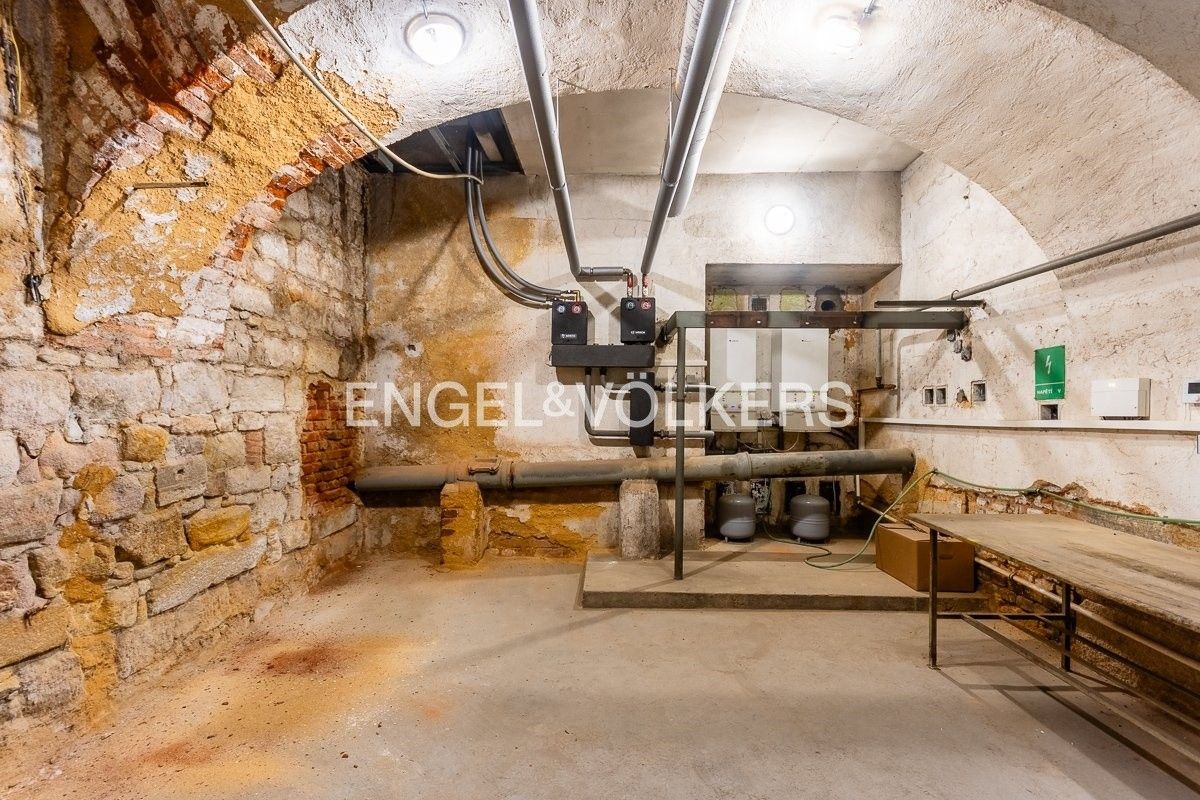 Pronájem sklad - Bezručova, Plzeň, 128 m²