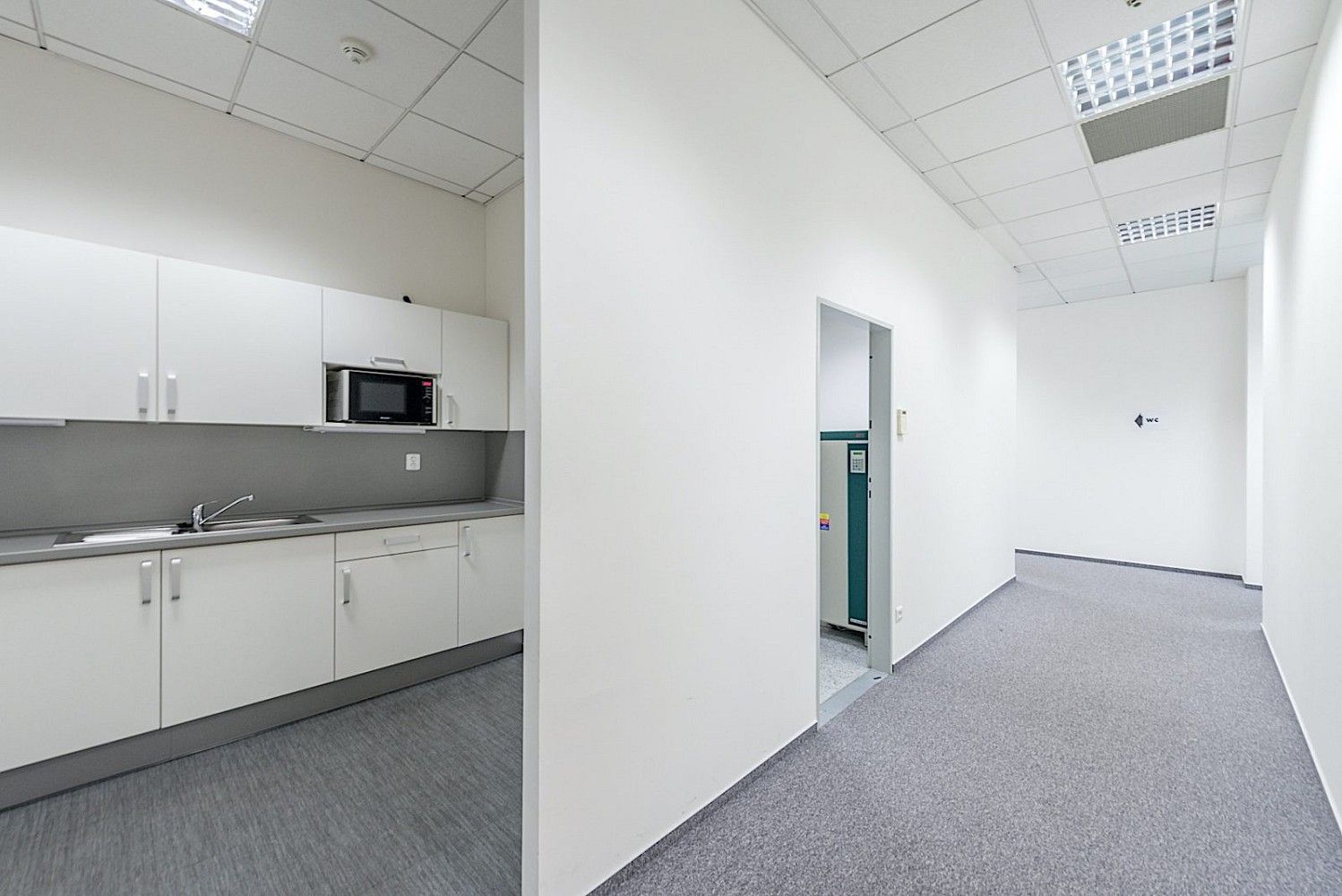 Pronájem kancelář - Vestec, 120 m² - 5