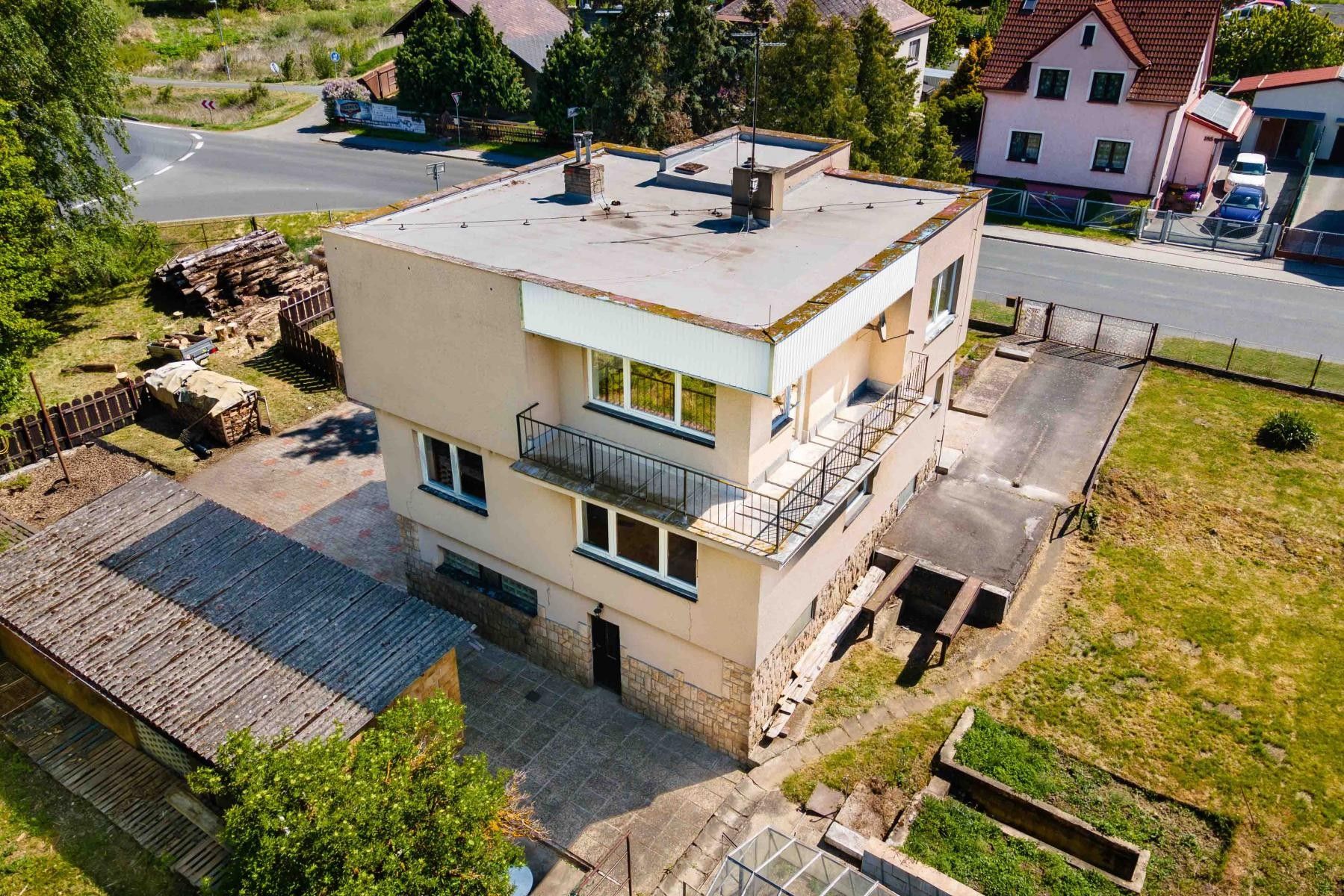 Prodej rodinný dům - Zámecká, Planá, 236 m²
