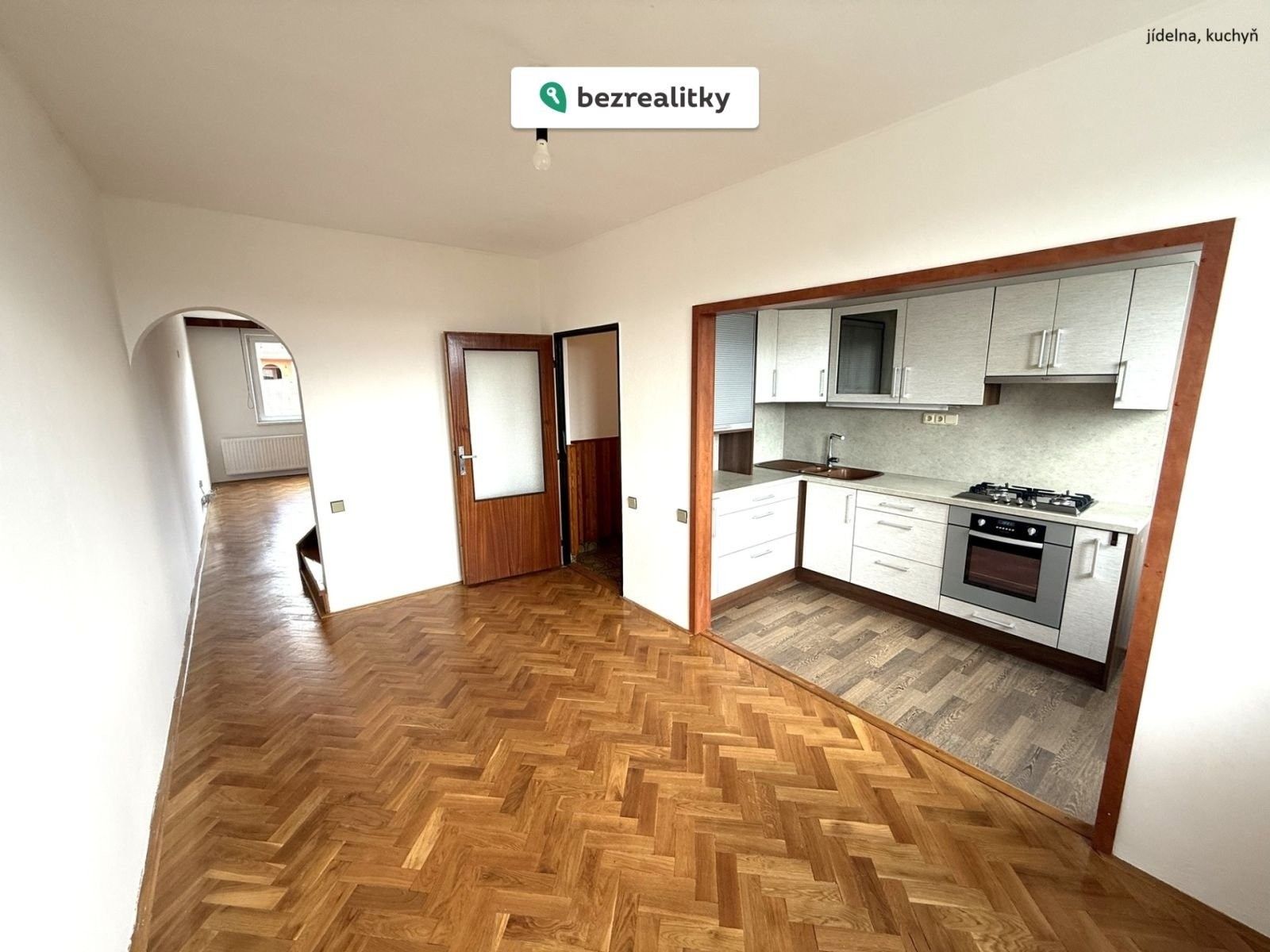 Prodej rodinný dům - Hněvotín, 184 m² - 5