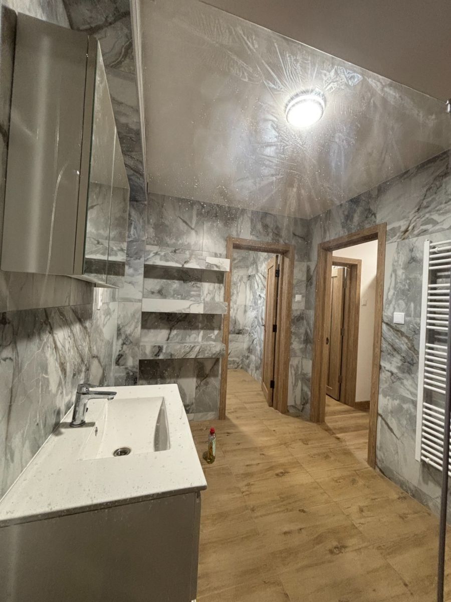 3+1, Lipenská, Olomouc - Hodolany, Olomoucký kraj, 150 m²