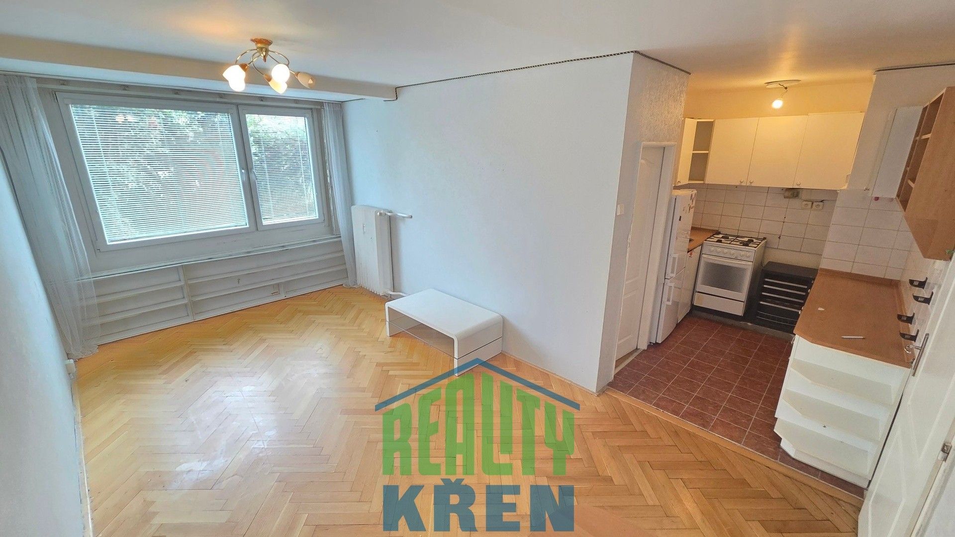 2+kk, Prosecká, Praha, 41 m² - 1