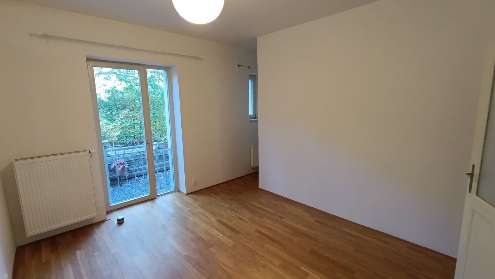 Pronájem byt 2+kk - U Kněžské louky, Praha - Žižkov, 48 m² - 5