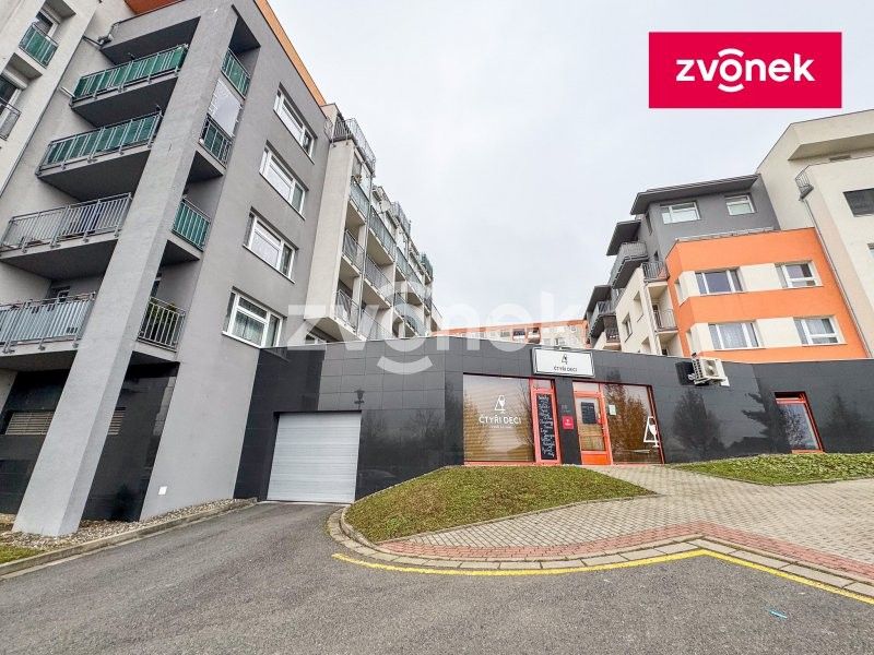 Pronájem garáž - Zlín, 18 m²