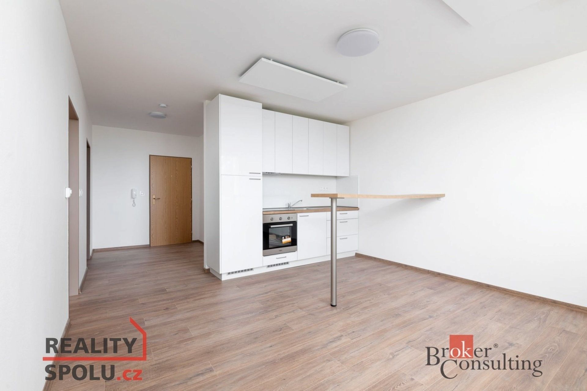 2+kk, Příčná, Bruntál, 55 m²