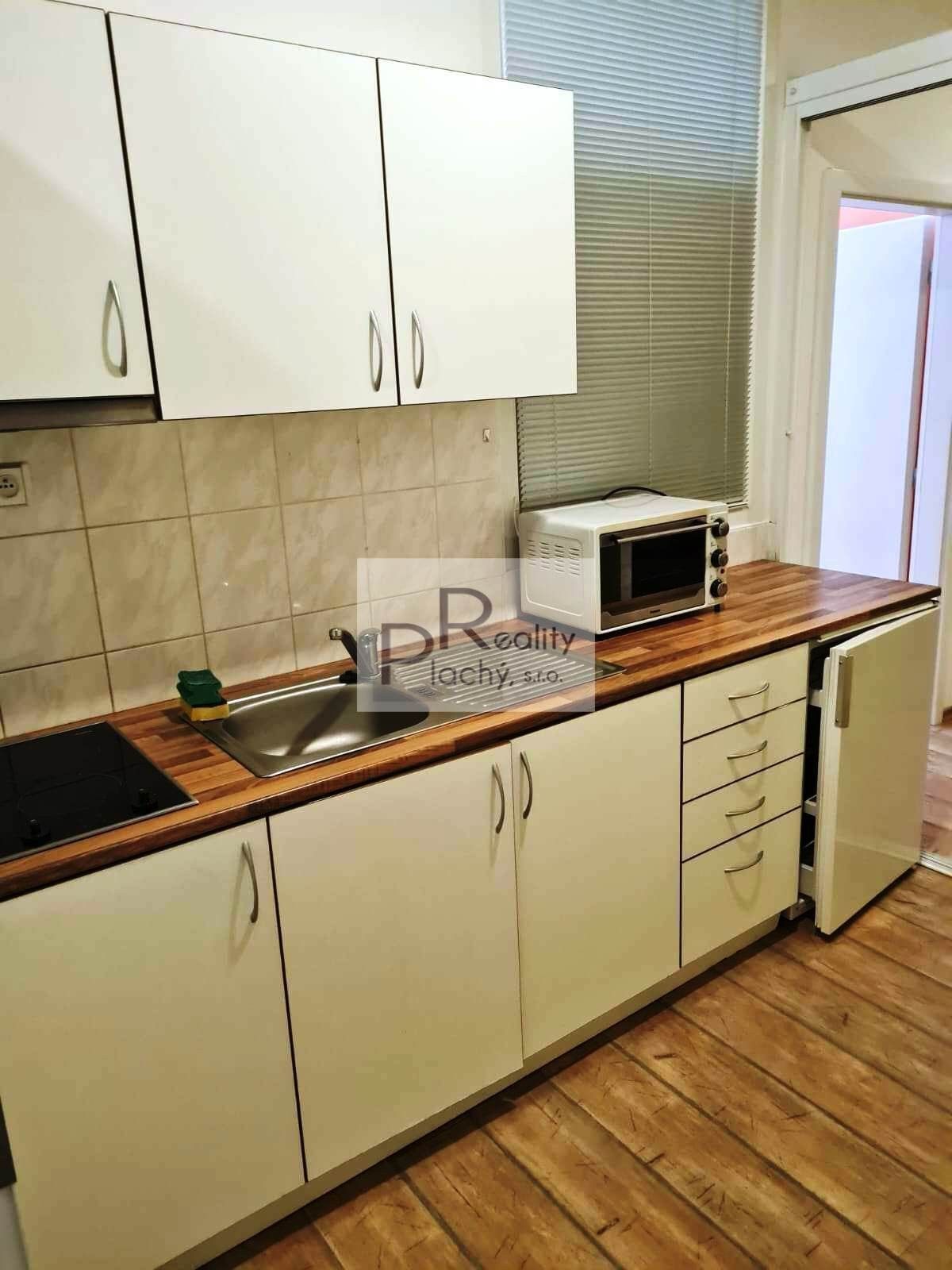 2+kk, Dlouhá, Nový Šaldorf-Sedlešovice, 43 m²