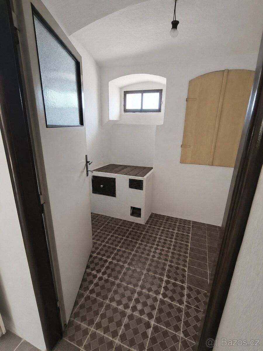 Chaty, Protivín, 398 11 - 2