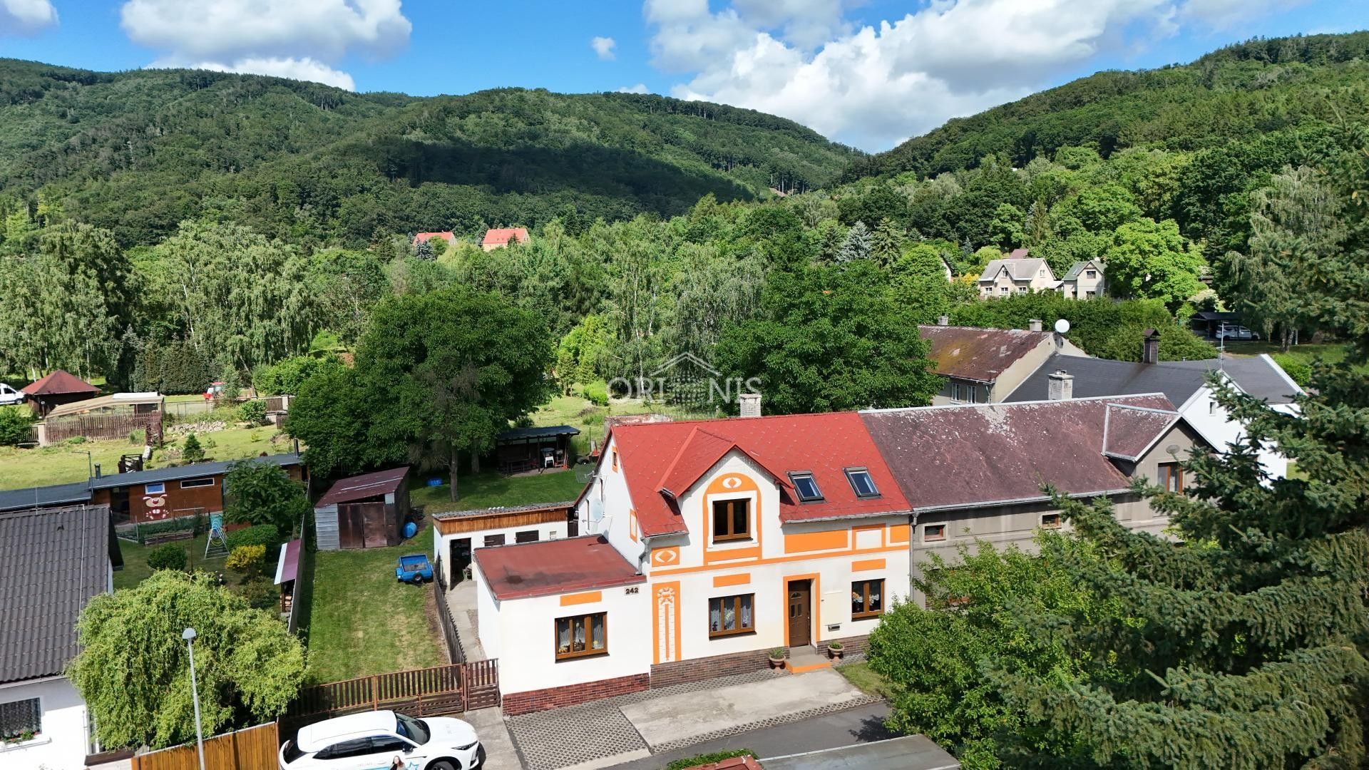 Rodinné domy, Okružní, Horní Jiřetín, 200 m² - 2