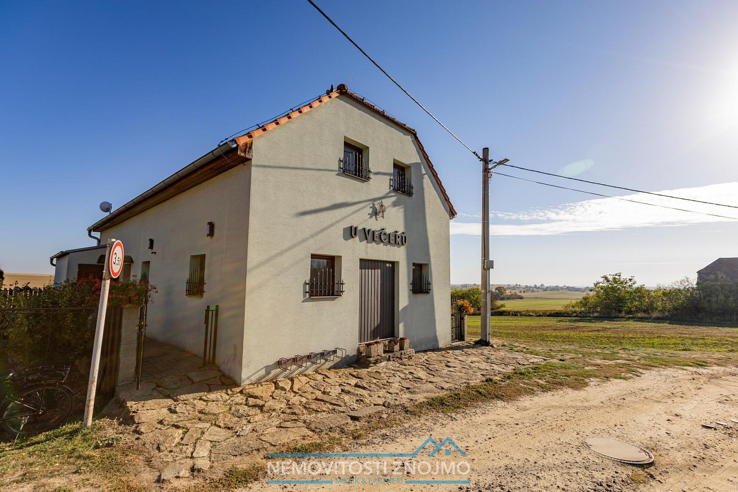 Prodej ubytovací zařízení - Znojmo - Popice, 360 m² - 1