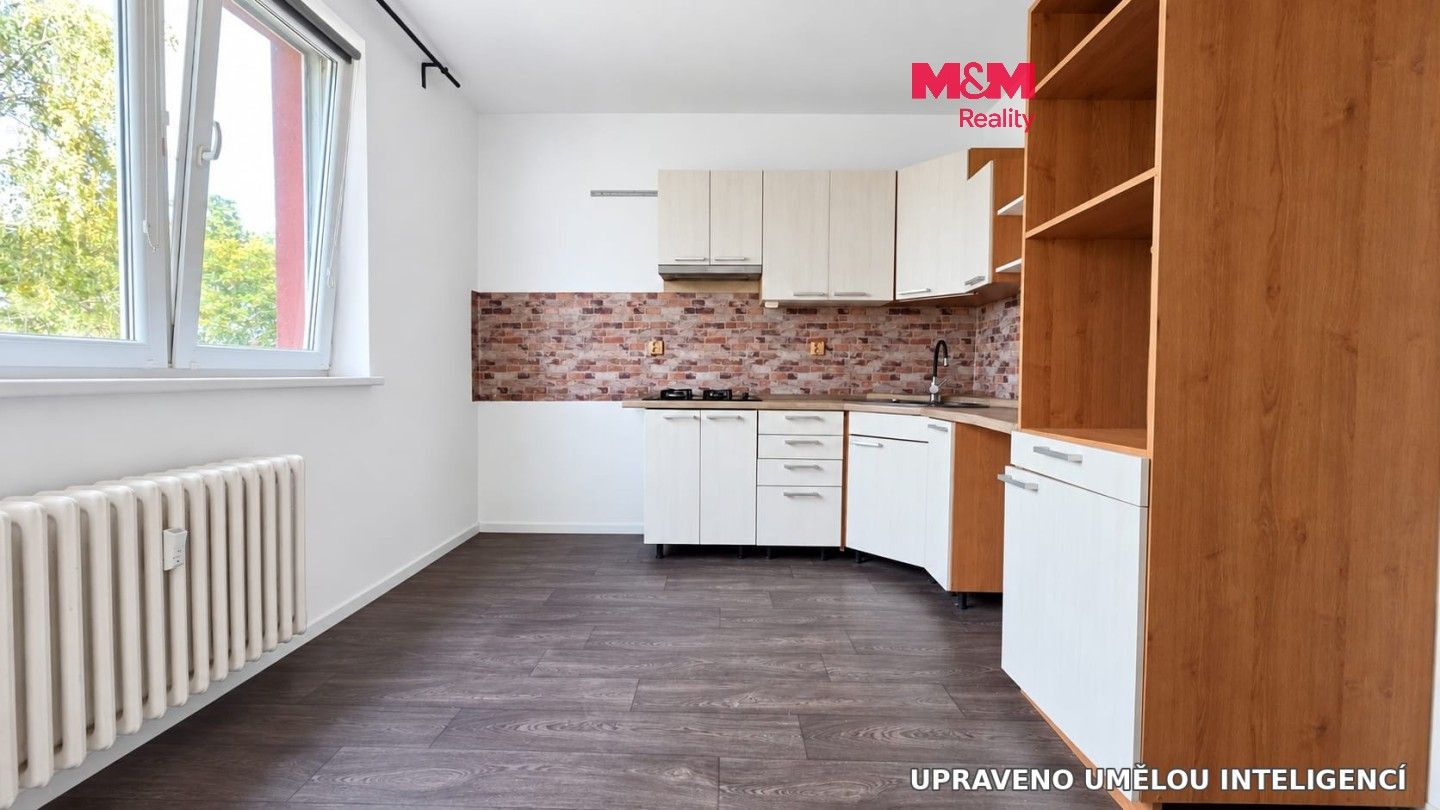 3+1, Ahepjukova, Ostrava, 75 m² - 1