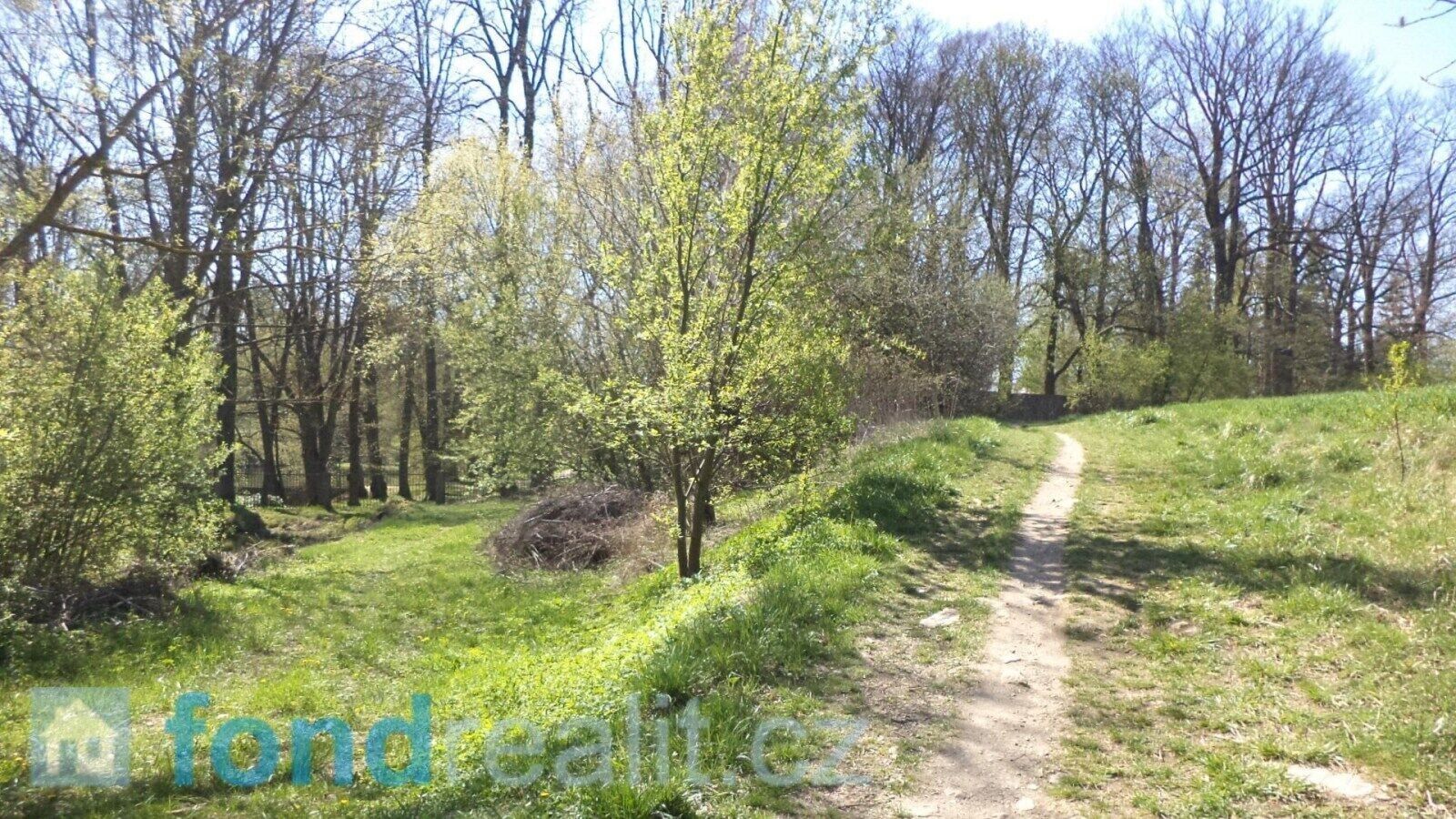 Prodej pozemek - Dačice, 326 m²