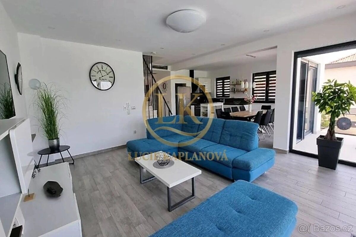 Prodej rodinný dům - 987 66, Zahraničí - 5