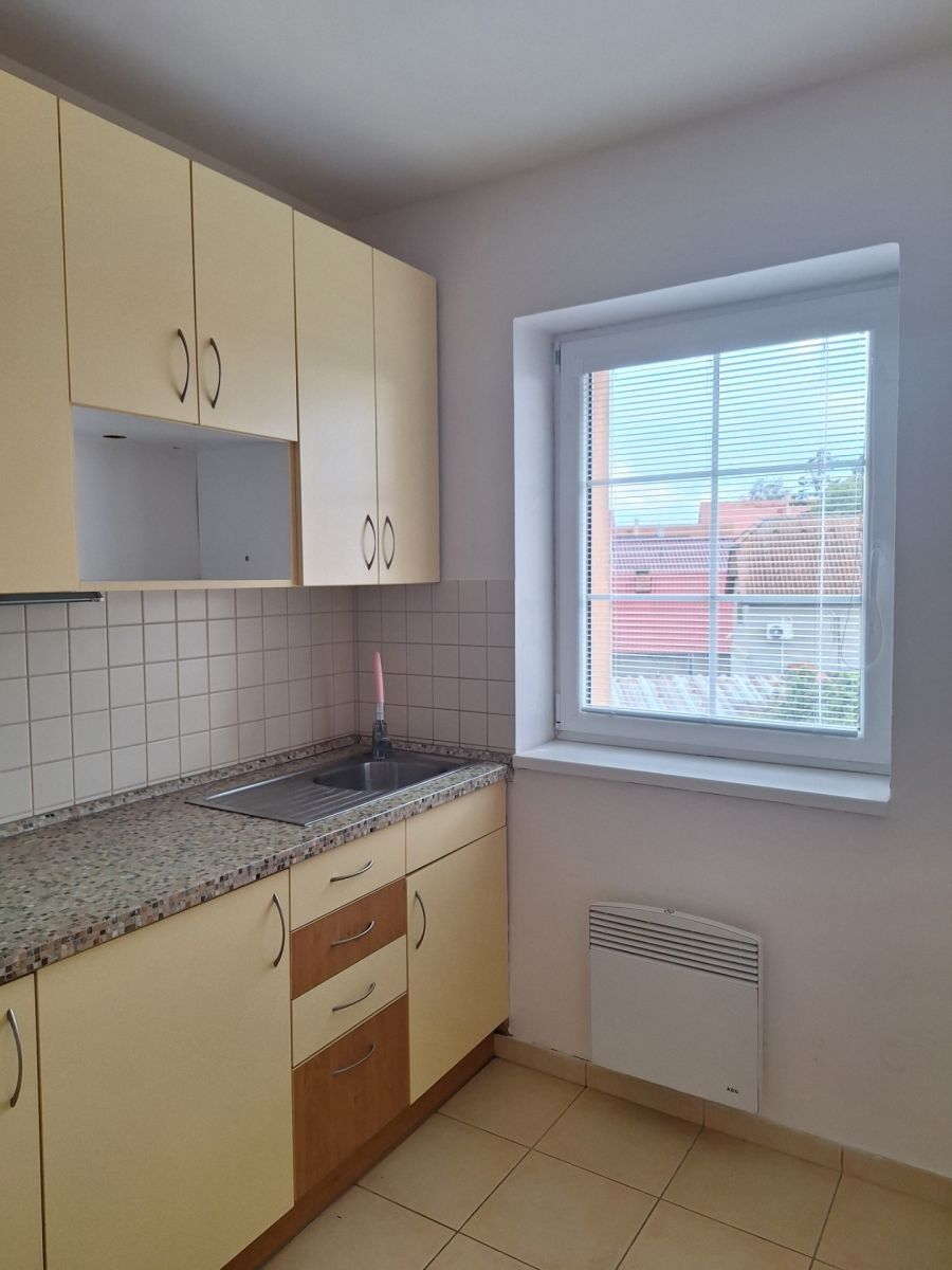 Pronájem byt 2+1 - Úhonická, Jeneč - Jeneč u Prahy, Středočeský kraj, 46 m² - 5