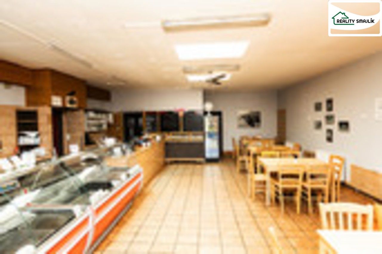 Pronájem obchodní prostory - Wolkerova 2005, Cheb, 267 m²