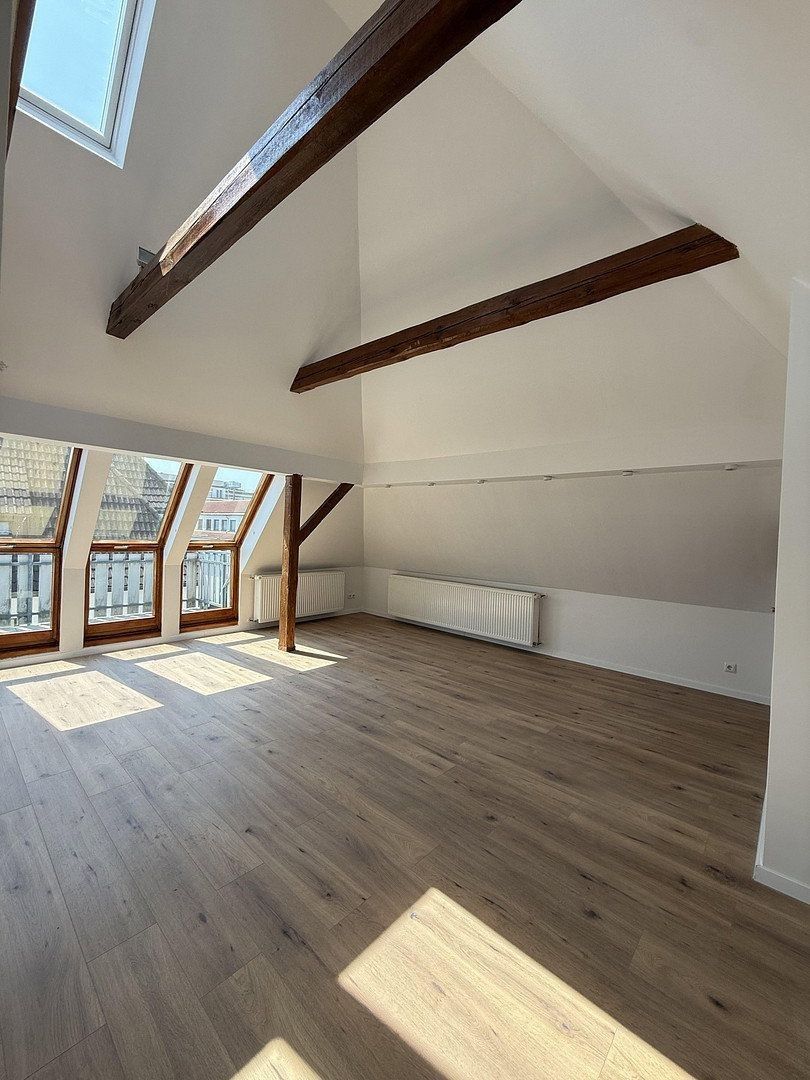 Byt 5+1 · 147 m² · Hermannstraße, , Bavorsko - 3