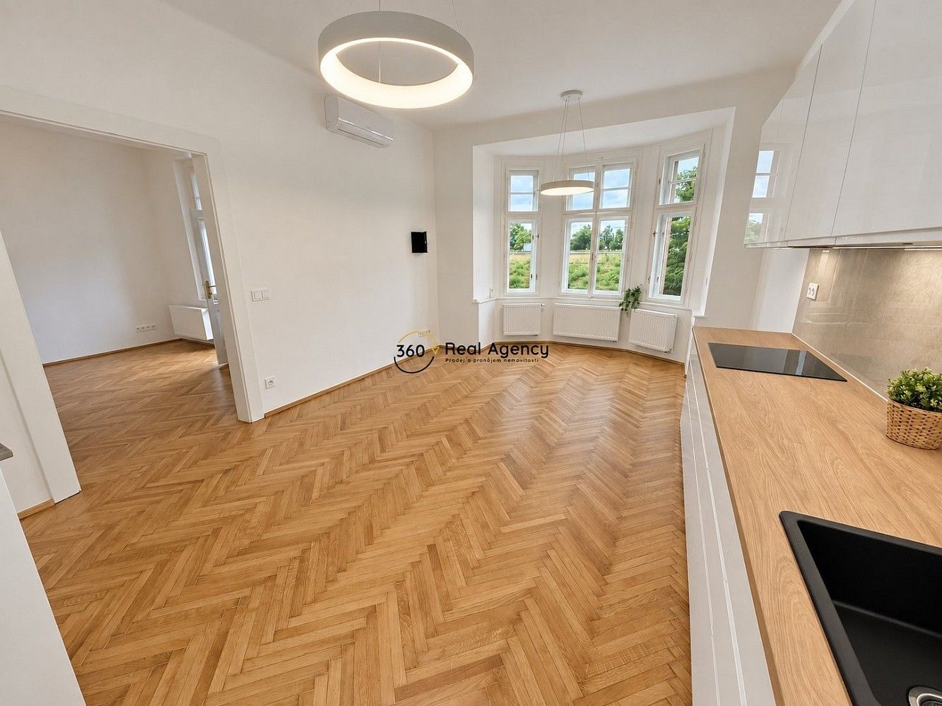 4+kk, Slezská, Praha 3 - Vinohrady, 120 m² - 1