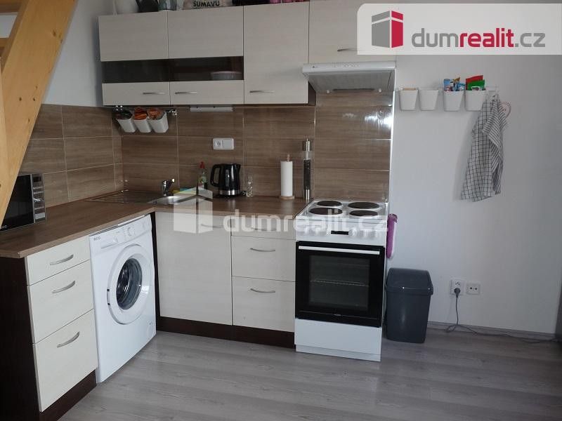2+kk, Herejkova, Starý Plzenec, 39 m²