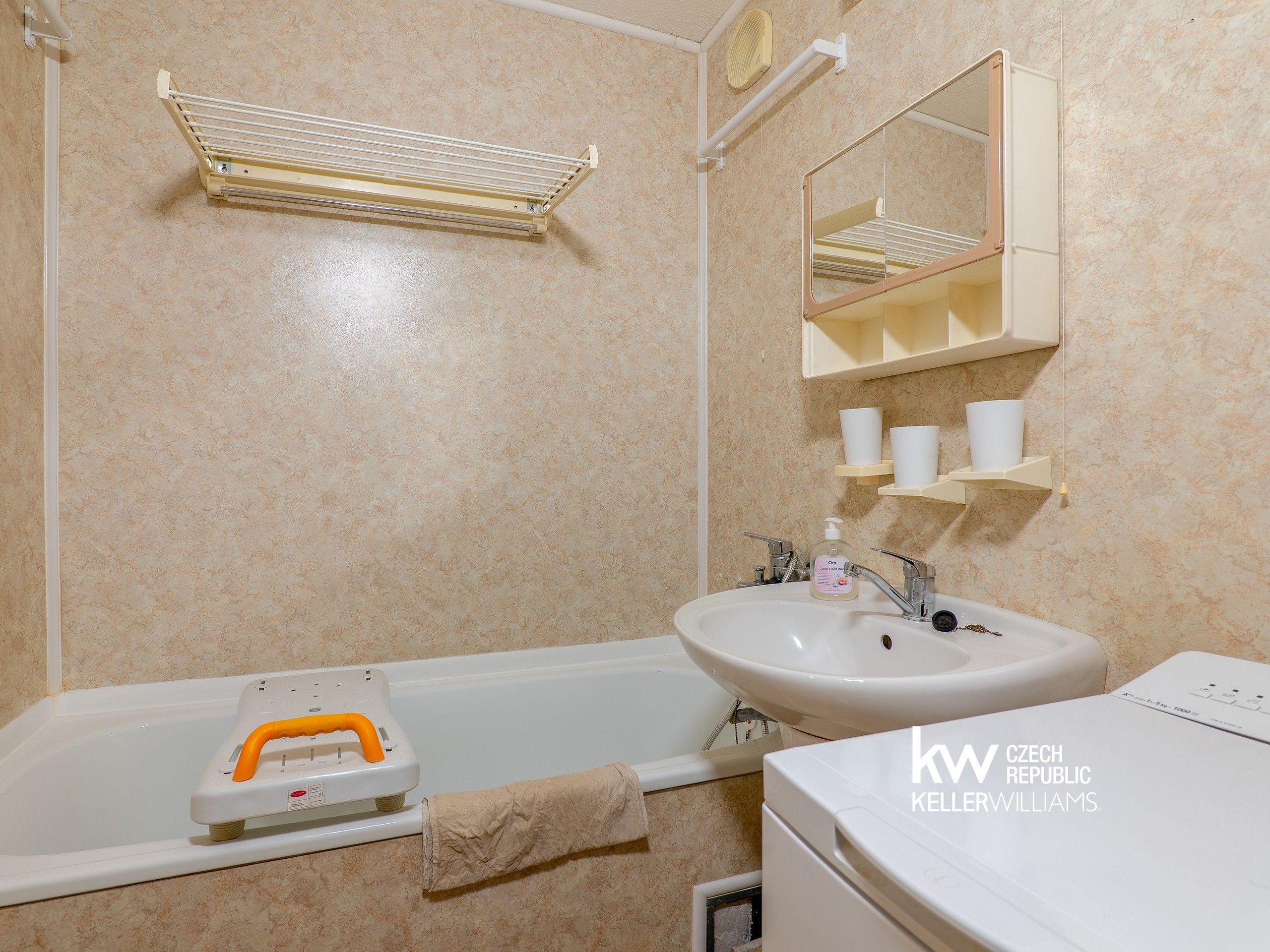 Prodej byt 2+kk - Běloruská 522, Brno Bohunice, 46 m² - 5