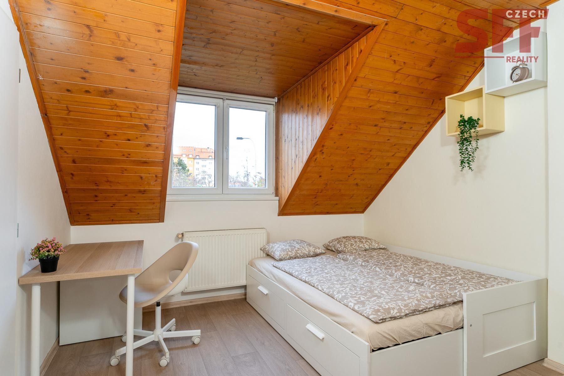 Pronájem byt 1+kk - Čerčanská, Praha, 23 m²